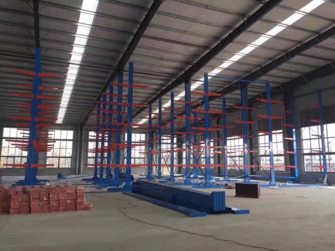 懸臂貨架安裝案例