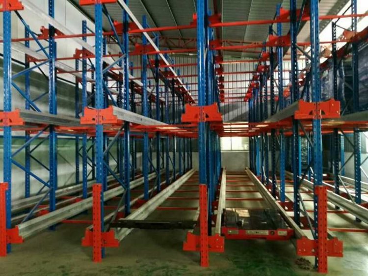 重型（xíng）貨架