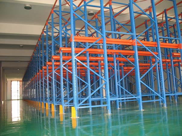 貫通式貨（huò）架