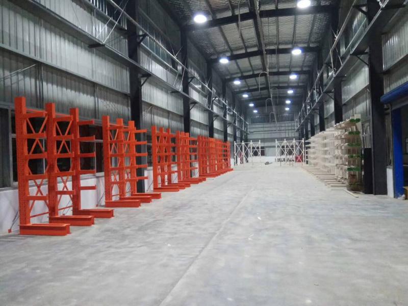 懸（xuán）臂架