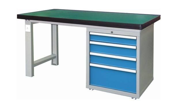 工（gōng）作台（tái）